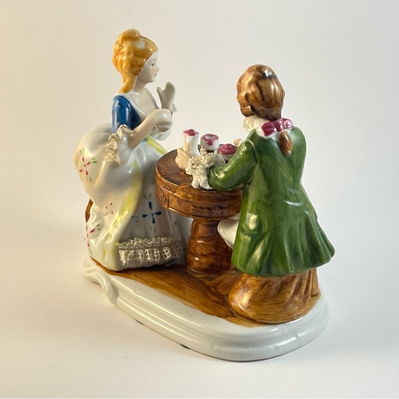 Handpainted Seated Victorian Figures Porcelain Ceramic - Picture 7 of 13